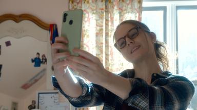 Al otro lado del instituto 1x5