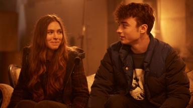 Paralelos desconocidos 1x6