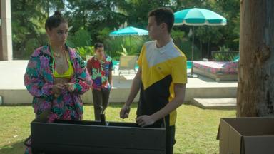 Élite historias breves: Omar Ander Alexis 1x2