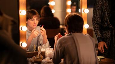 Grease: El auge de las Damas Rosas 1x6