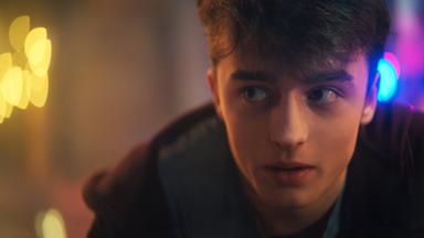 Paralelos desconocidos 1x1