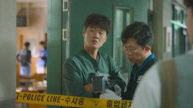 A Time Called You 1x7