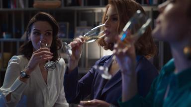 Las alas de la ambición 1x2