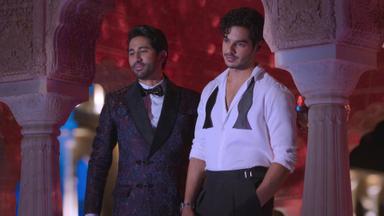 The Royals 1x2