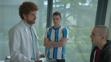 Élite historias breves: Omar Ander Alexis 1x3