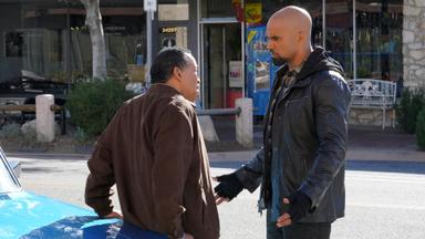 S.W.A.T.: Los hombres de Harrelson 1x18