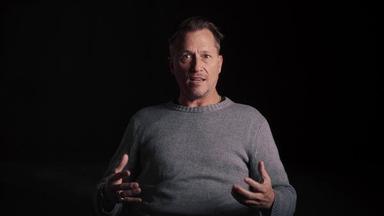 Cautivando a la audiencia: Una historia de terror 1x2