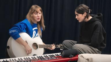 The End of an Era 1x6