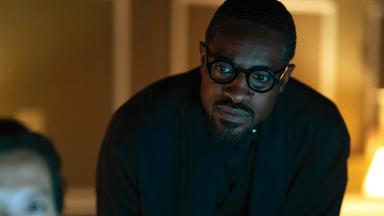 Desde otro lugar 1x4