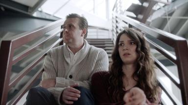 Desde otro lugar 1x9